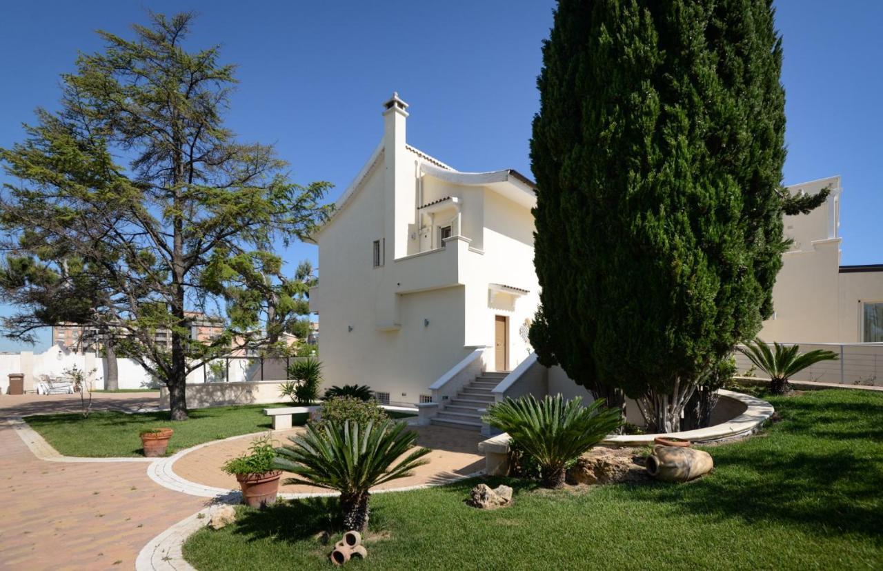 Casa Agapantus Con Piscina Da Giugno Lejlighed Bari Eksteriør billede