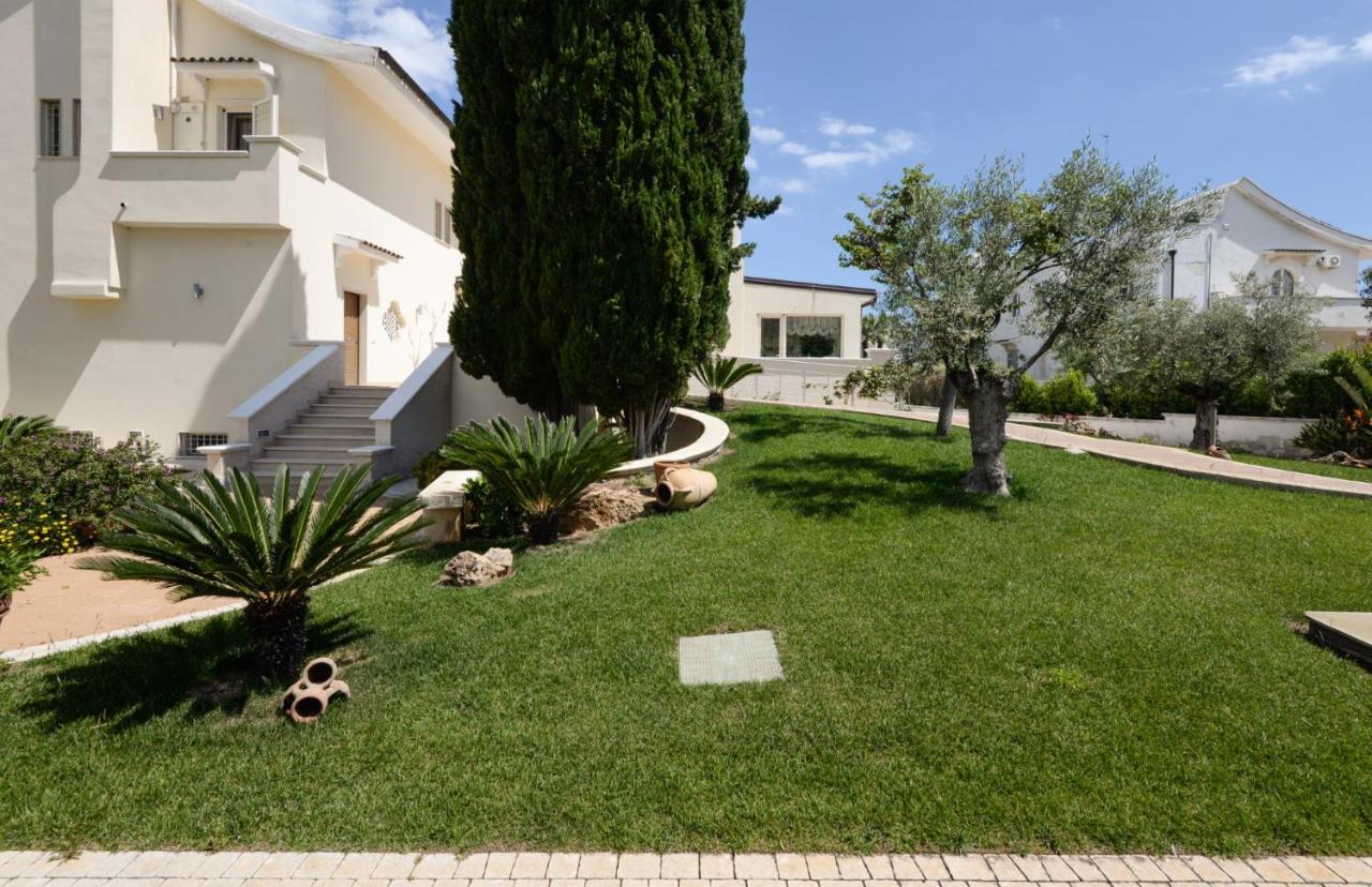 Casa Agapantus Con Piscina Da Giugno Lejlighed Bari Eksteriør billede