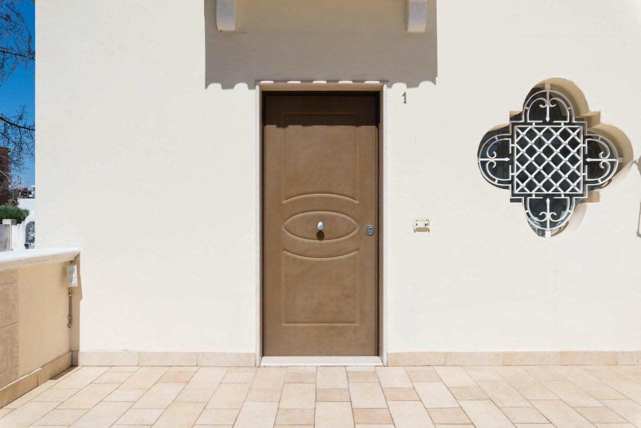 Casa Agapantus Con Piscina Da Giugno Lejlighed Bari Eksteriør billede
